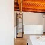 Апартаменти La Terrazza Su - Terrazza Panoramica Брешія