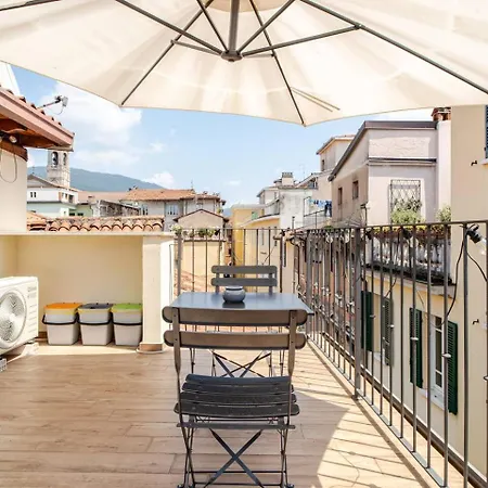 Apartment La Terrazza Su