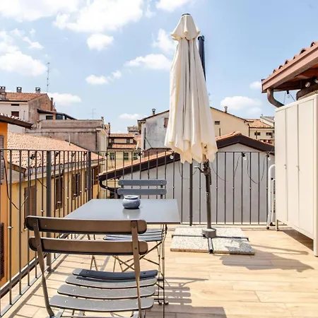 La Terrazza Su - Terrazza Panoramica Апартаменти