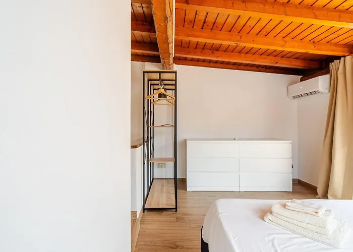 公寓 La Terrazza Su - Terrazza Panoramica 布雷西亚